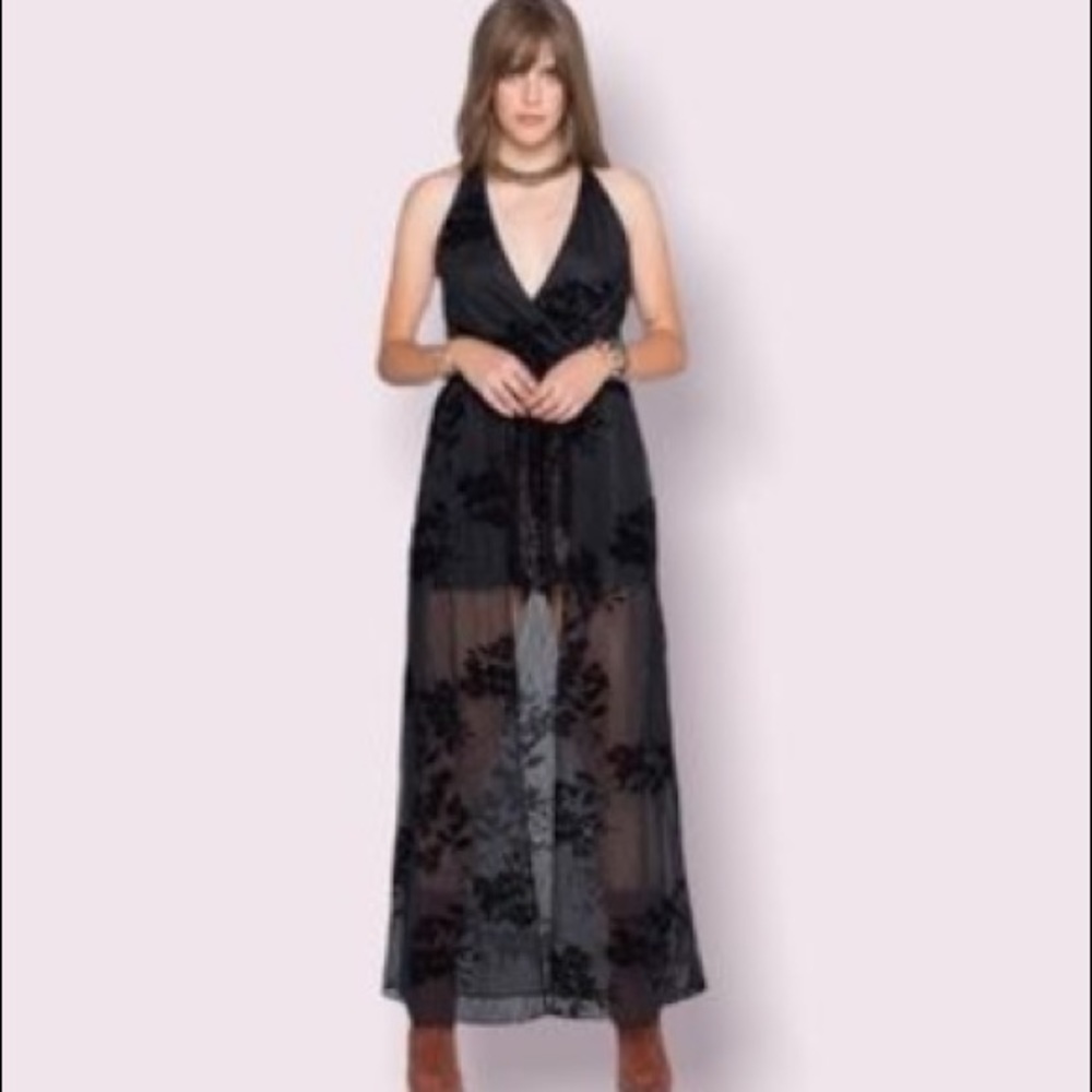 Band of Gypsies Flocked Lace Walkthrough Romper in Black